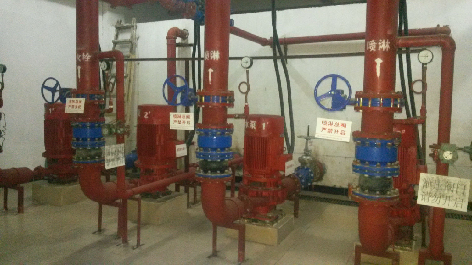 小區自來水二次加壓泵